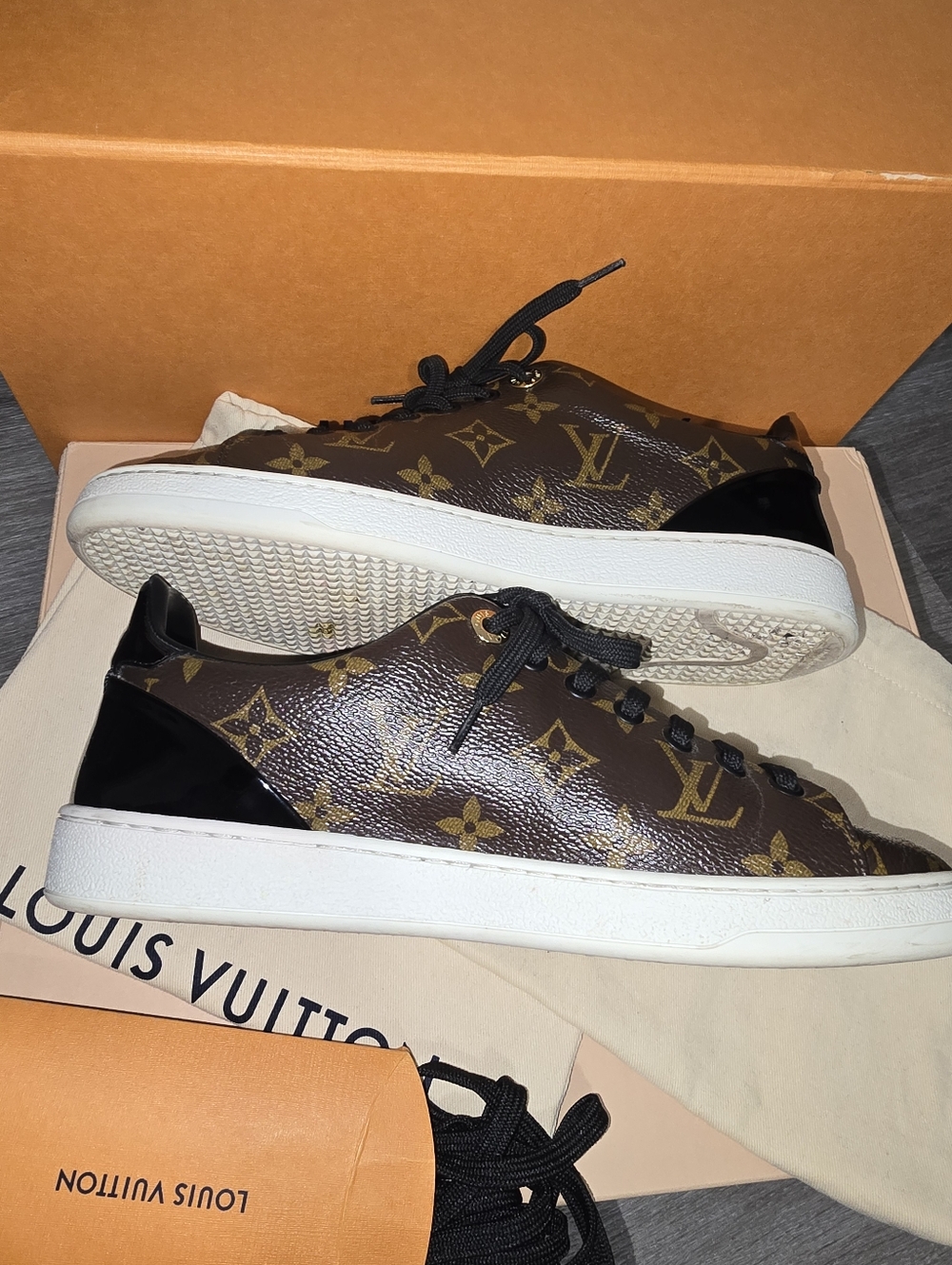 Louis Vuitton Sz 38